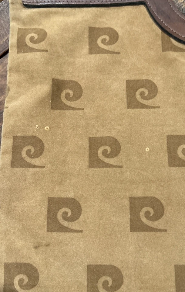 Vintage Pierre Cardin Envelope Brown Velvet Handbag Signature Logo  15”x16.5” - Image 4 of 4