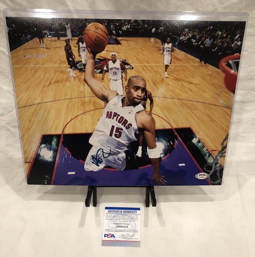Maillot BAS COA signé main Vince Carter équipe Raptors #15