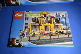 2003 LEGO World City 4513 Grand Central Station Compl. w/ Box Instruc & Minifigs