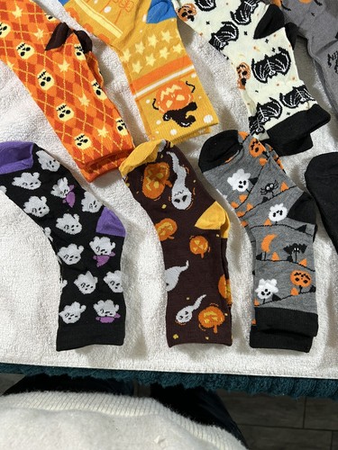 10 Pair Halloween socks 5” Relaxed-7” Stretched Children’s Great Party Favors - Picture 3 of 5