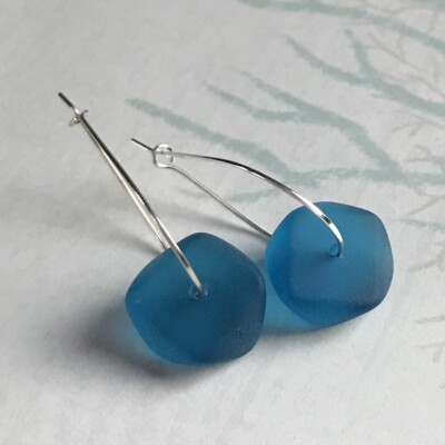 Details about Min Favorit Teal Sea Glass Nugget & Gold Pl Artisan Drop Earrings Details about Min Favorit Teal Sea Glass Nugget & Gold Pl Artisan Drop Earrings