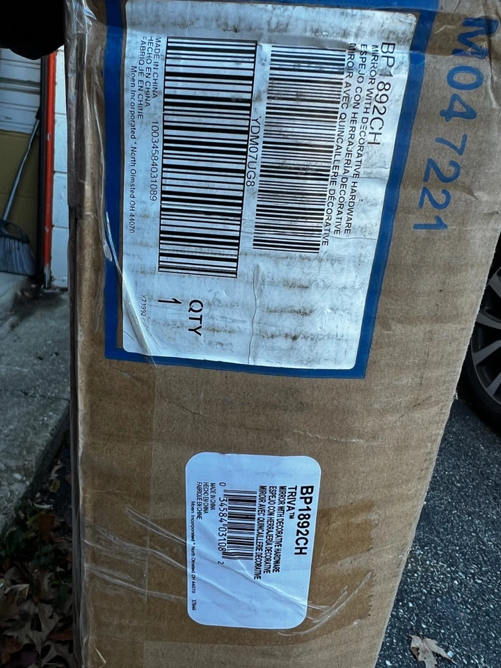 Espejo cromado Moen BP1892CH 36" X 27-7/16" Triva Foto 2 de 2