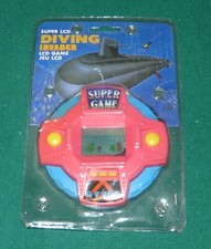 DIVING INVADER HANDHELD PORTABLE VIDEO GAME VINTAGE