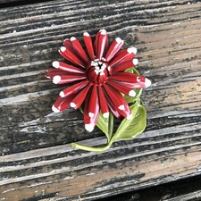 Red White Green Enamel Flower Brooch Metal Mod Floral Pin Vtg 50s 60s Large