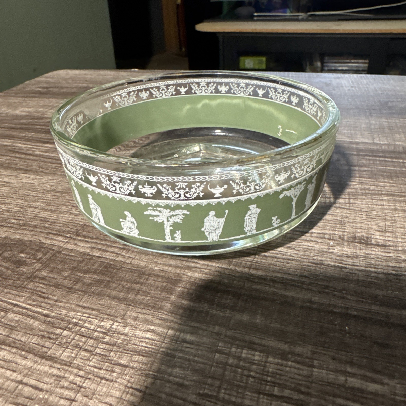 Vintage Jeanette Glass Wedgewood Grecian Green Hellenic Soup Salad Bowl