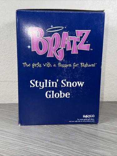 Rare BRATZ STYLIN' Musical SNOW Glitter GLOBE. “We Wish You A Merry Christmas” - Picture 2 of 5
