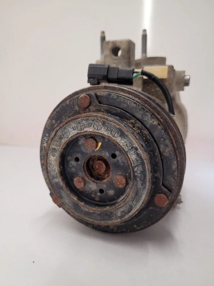 Ford F150 2015-2016 camioneta pickup compresor de aire acondicionado sin equipamiento de clima cálido  Foto 4 de 4