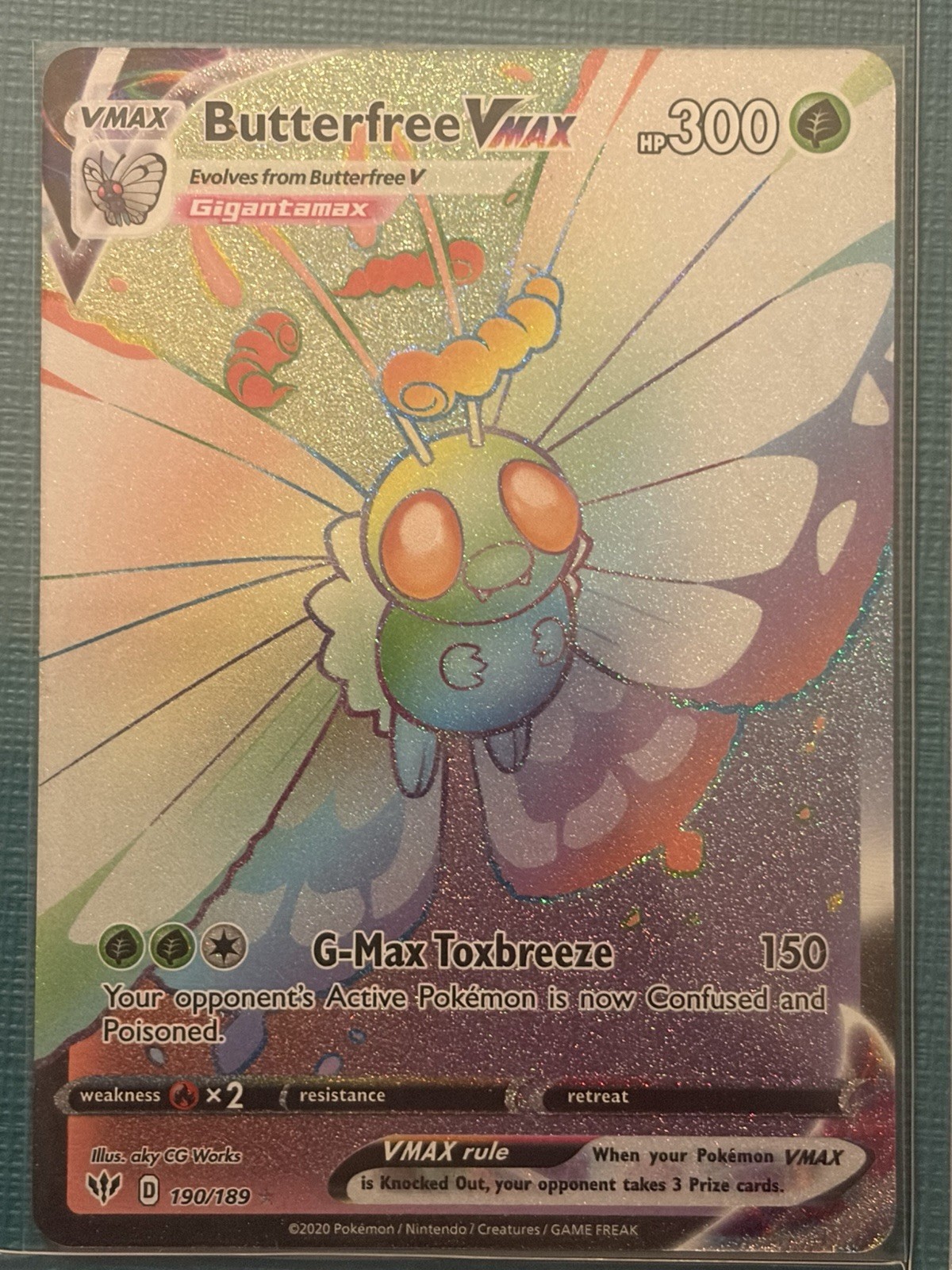 Pokemon TCG Butterfree VMAX Rainbow Rare 190/189 Darkness Ablaze Holo NM