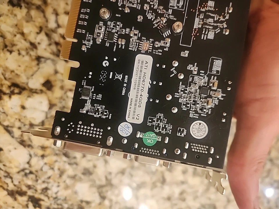 AMD ATI Radeon HD6770-4GD5 V2 Graphics Card DP412400  (No box) Free Ship - Image 3 of 3