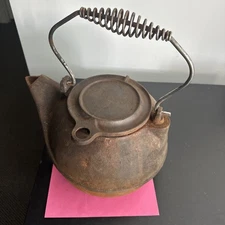 Large Vintage Cast Iron Kettle