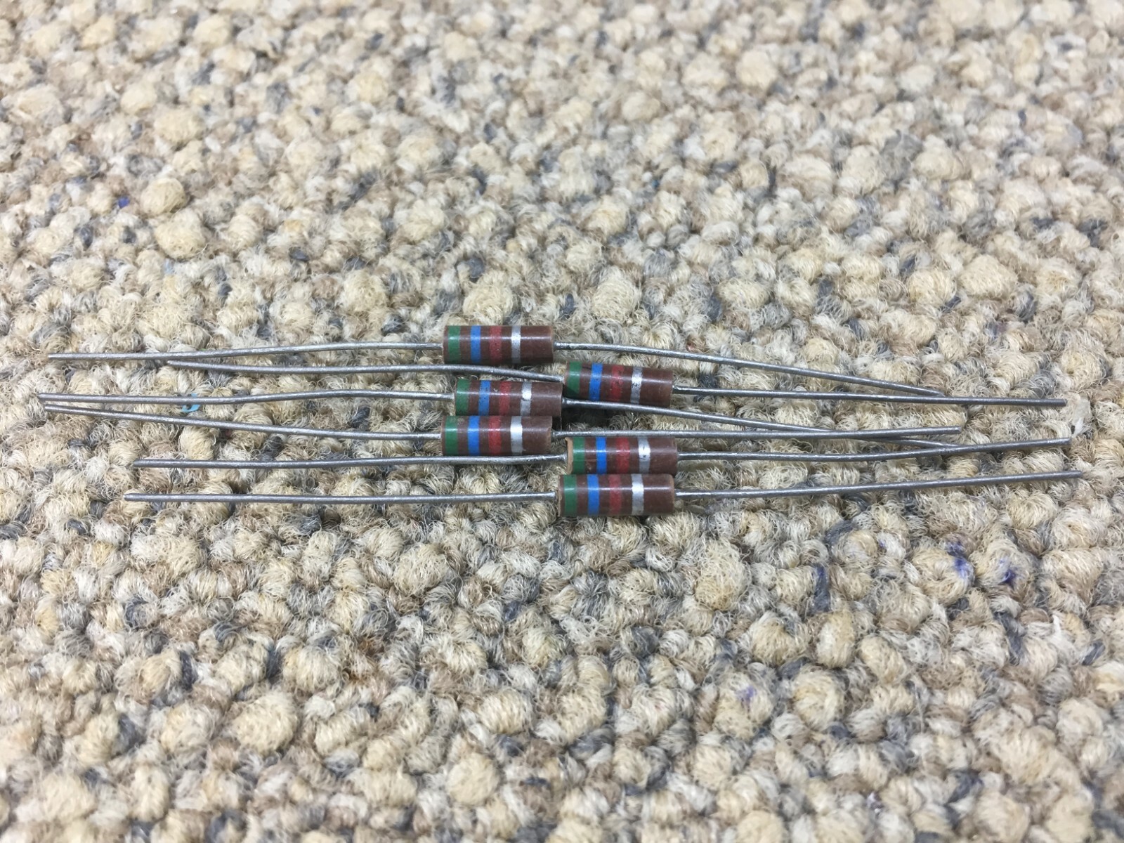 10 Pcs Kamaya 5.6k Ohm 0.5 W carbon composite vintage resistor eBay