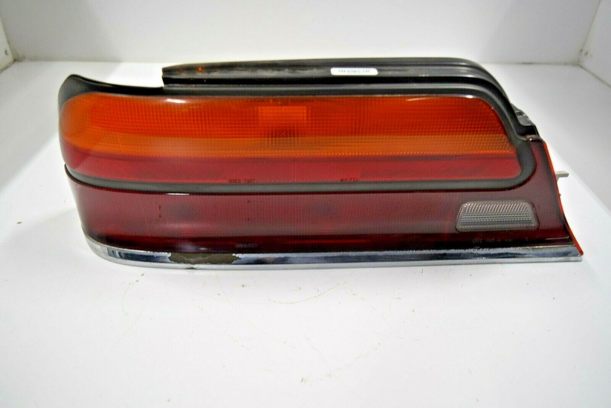 JDM NISSAN LAUREL C33 LEFT SIDE TAIL LIGHT PRE FACE LIFT RB20DET