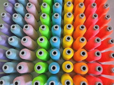 Madeira Stickgarn Frosted Matt NEON & Pastell frei Farbwahl NEU 0,387 €/100m 🧵