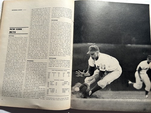 1965 Sports Illustrated BASEBALL Preview THE MASTERS Dodgers METS Yankees CUBS - Picture 6 of 6