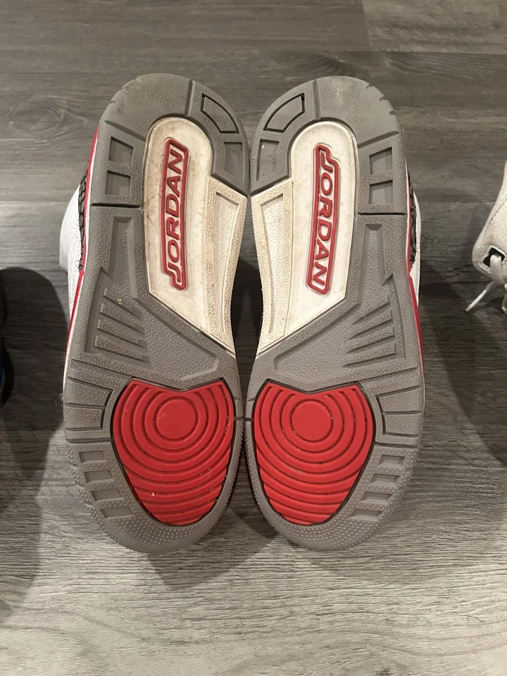 Lot of Nike Kobe protro X-Ray Jordan 1 and 3 Cement Fire Red 3.5Y RARE Grinch - Image 3 of 4