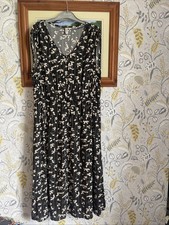 Pretty Soyaconcept Dress Size 14