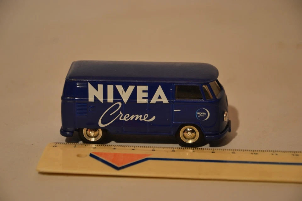 VW Volskwagen transporteur ( combi)  van T1 nivéa bleu corgi - Photo 4/4