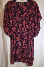 Lands' End Ladies Swim Cover-Up Size M/L Floral