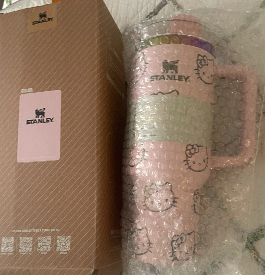 Hello Kitty 40oz Kawaii y2k Cup Tumbler Laser Engraved Graphics Light Pink NEW - Image 2 of 4