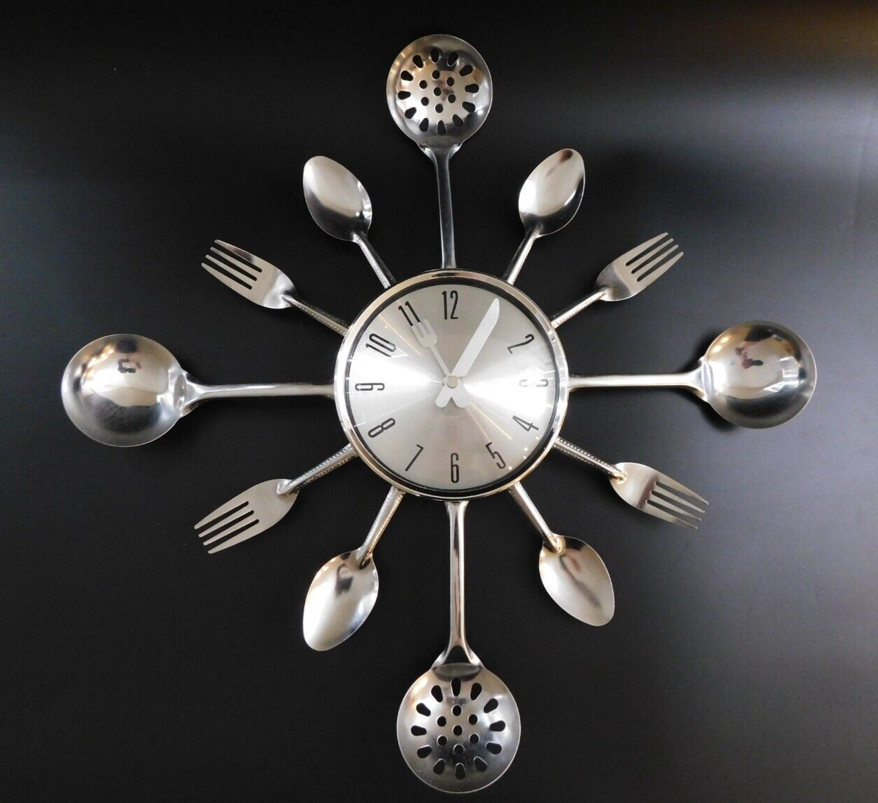 Classic Designer Chef's Kitchen Wall Clock Real Cutlery Design 17" 1/2