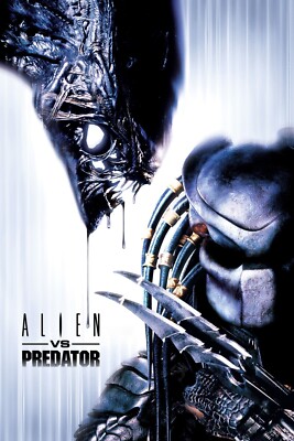 2004 Alien Vs Predator AVP Movie Poster 11X17 Sanaa Lathan Lance Henriksen  
