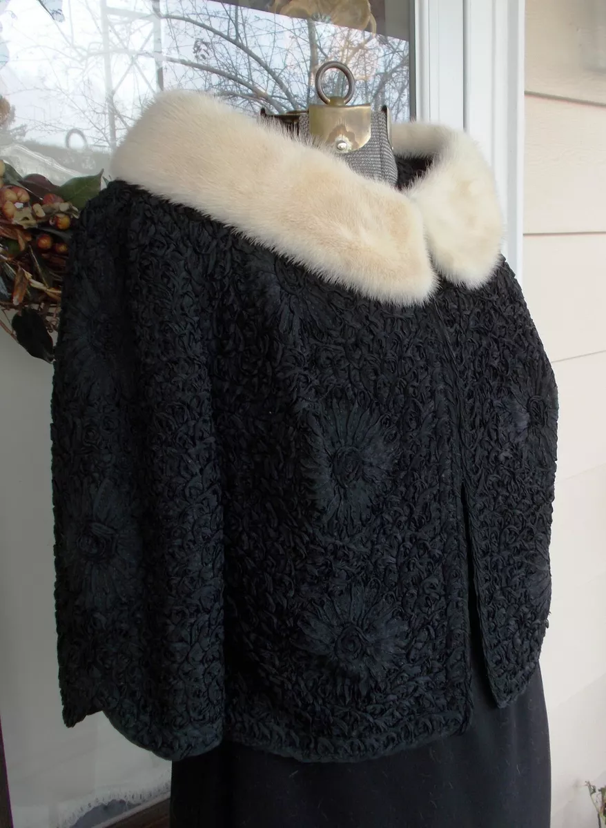 Vintage Original Black Ribbon Knit Short Jacket With White Mink Fur Collar S/M