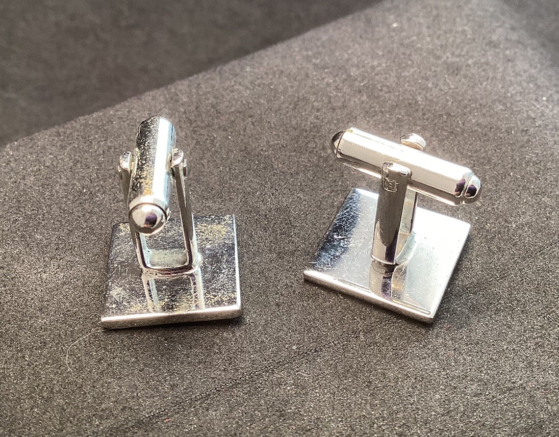 Shields Silver Tone P Initial Square Cufflinks Mo… - image 2