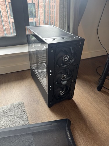 Lian Li Lancool II Mesh 3x 140mm Fans- Mid Tower ATX PC Case - Tempered Glass