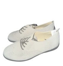 GYMBOREE Dorsey Light Gray Wingtip Oxford Dress Up Shoes Boys Size 3 NWT