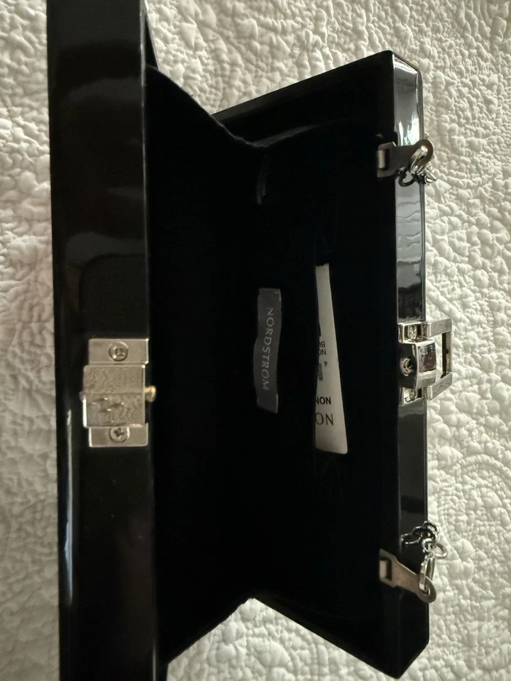 Nordstrom черный «Любовь» застежки через плечо вечерняя сумка $79 - Изображение 4 из 4