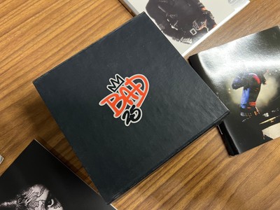 Michael Jackson Bad 25th Anniversary Deluxe Ediotion 3 CD plus 1 DVD