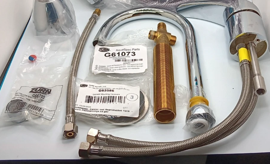 Zurn Z824B0-XL Gooseneck Kitchen Faucet, 4" to 7" Mount, 2 Hole Commercial - Image 2 of 4