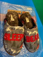 Dearfoams Sleep Bear UNISEX SLIPPER Men 7-8 Woman 9-10