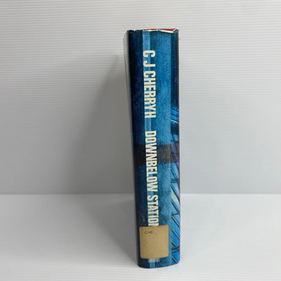 Downbelow Station C J Cherryh Vintage Sc-Fi 1st UK Hardcover Edition Book - Image 4 of 4