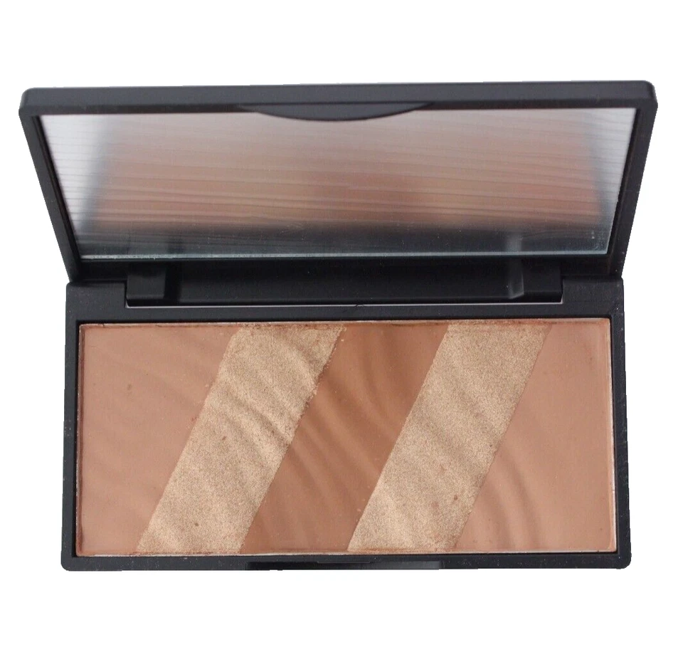 NIB - Beaute Basics BRONZE ESSENTIALS Palette Full Size / .35 oz. / 10 g - Image 2 of 3