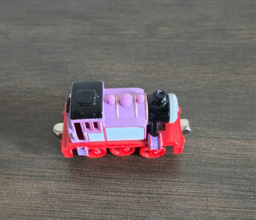 Rosie 2006 Thomas & Friends Take Along N Play Die Cast Metal Train - Picture 4 of 13