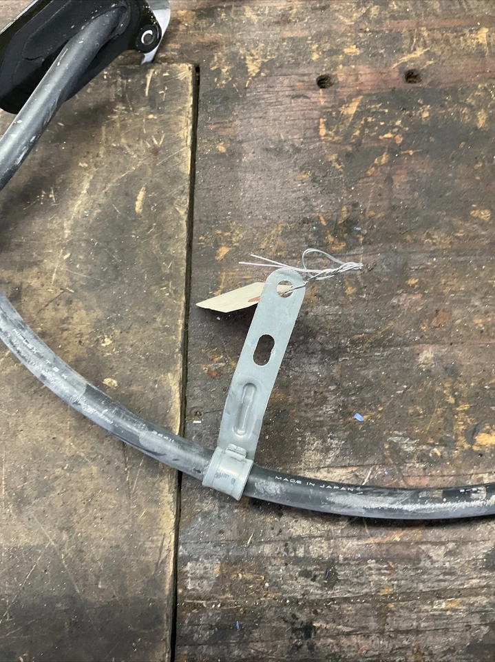 Cable freno emergencia estacionamiento delantero Infiniti G37 09-13 36402-JK600 Foto 3 de 4