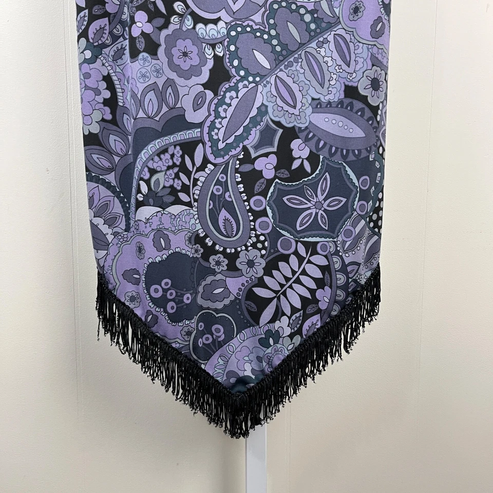 Vestido sin Mangas Vintage Y2K Wanted Clothing Company Grande Negro Púrpura Paisley Flecos Foto 3 de 4