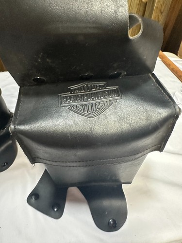 Harley-Davidson Saddle Bag Guard Rail Bags Button On- Pair - Picture 2 of 11
