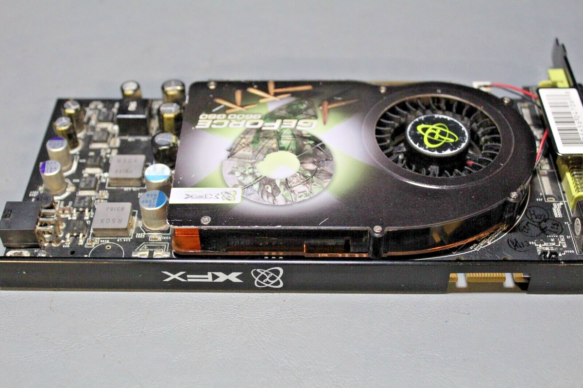 XFX G92 GeForce 9600 GSO 768MB 192-Bit GDDR2 PCI Express 2.0x16