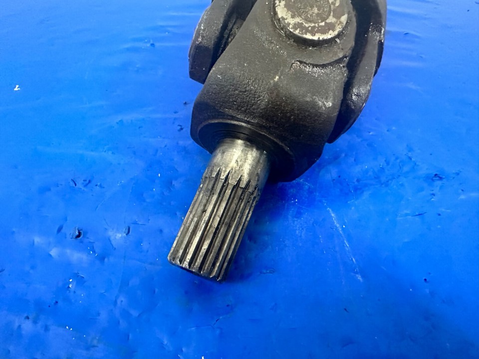 Volvo Penta Universal Joint Upper Input Shaft Part 3860226 00W34 1234