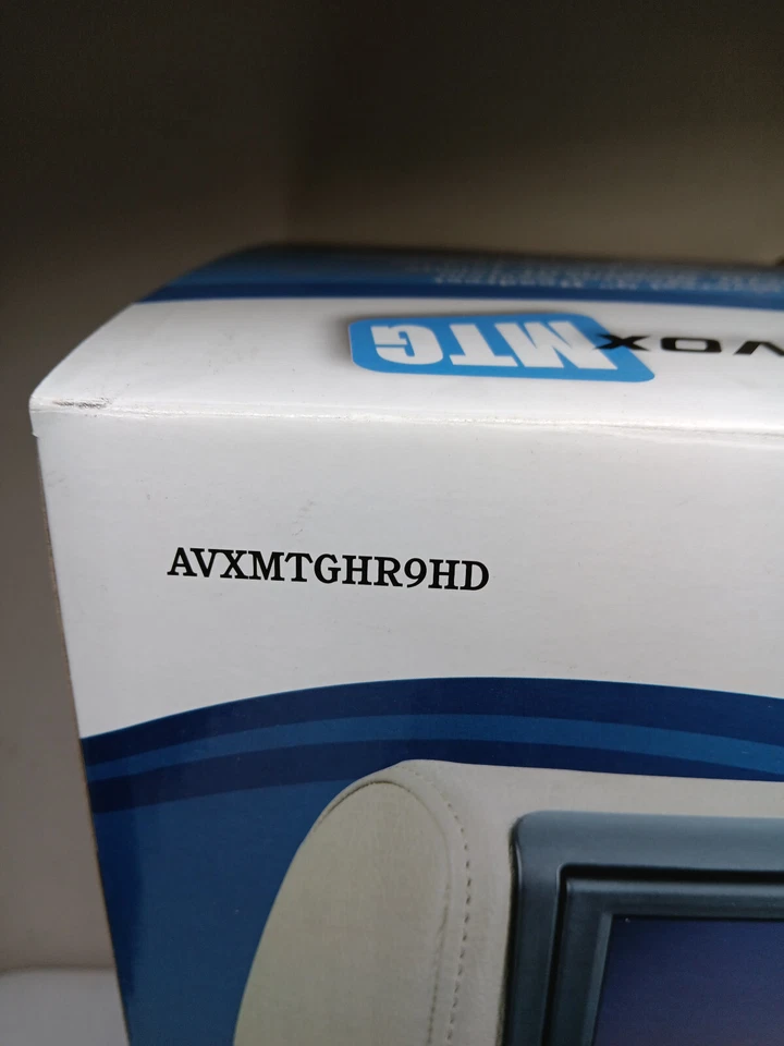 Audiovox AVXMTGHR9HD 9" Headrest HD Monitor w/ DVD Player - Image 2 of 4