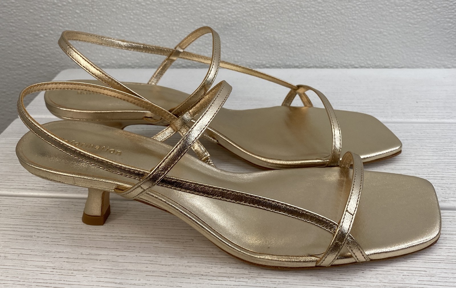 Reformation Serenity Bare Sandals Women's Size 8 Gold Glove Leather Kitten Heel