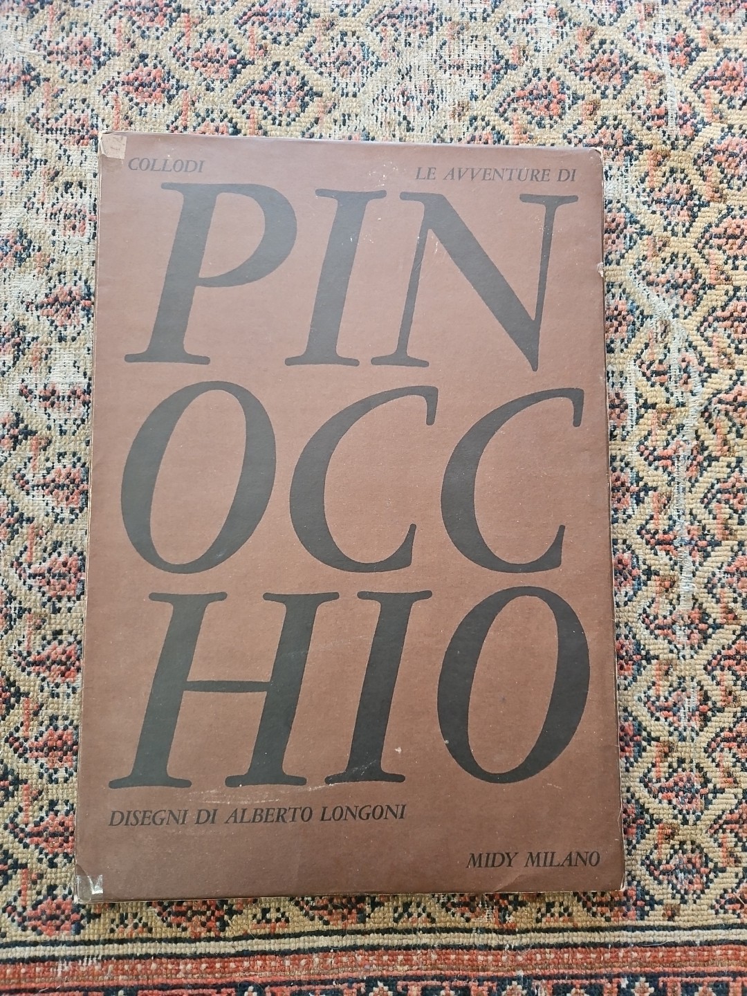 Foto 1 di 13