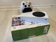 Microsoft Xbox Series S 512GB Console w Controller Stand & Box – Great Condition