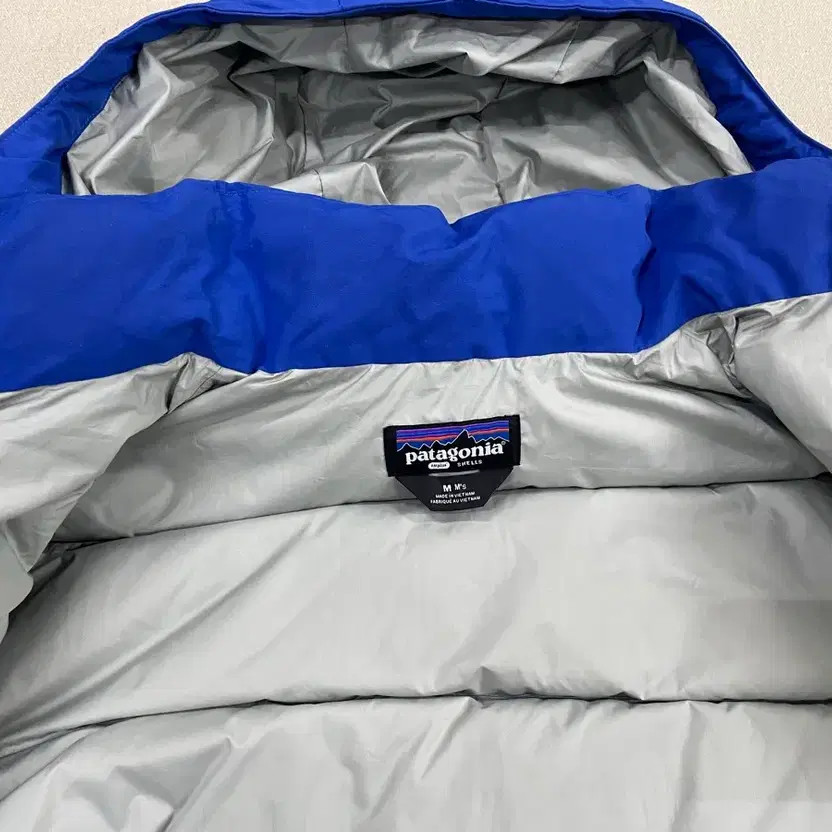 Patagonia Down Driift Puffer Jacket - Medium, Excellent Condition