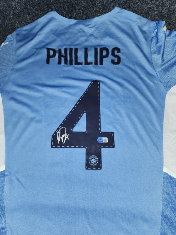 Kalvin Phillips Hand Signed  Manchester City Puma  Soccer Jersey (L) Beckett COA