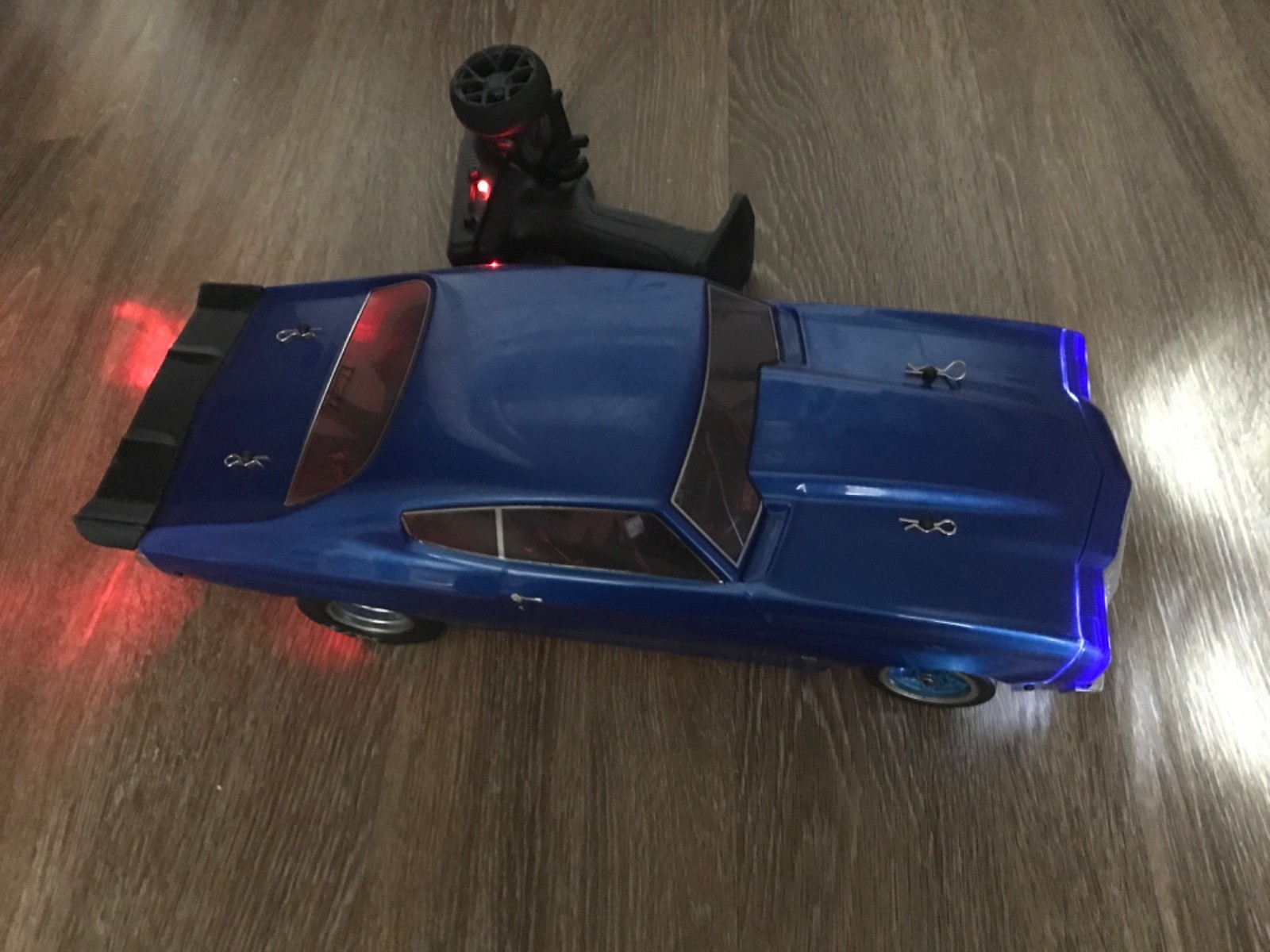 Losi 1/16 1970 Chevelle Mini No Prep Drag Car- Blue -RC cont