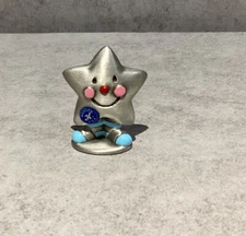 Vintage 1983 Hudson Pewter Smiling Star 1.5” Figurine