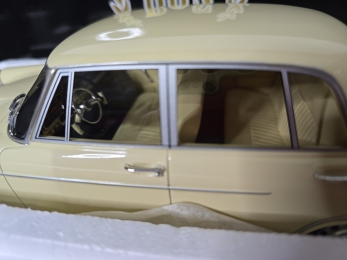BoS 1/18 アルファ・ロメオ 2000 beige BOS159 Amazon | BoS 1/18 アルファ・ロメオ Alfa Romeo 2000 beige